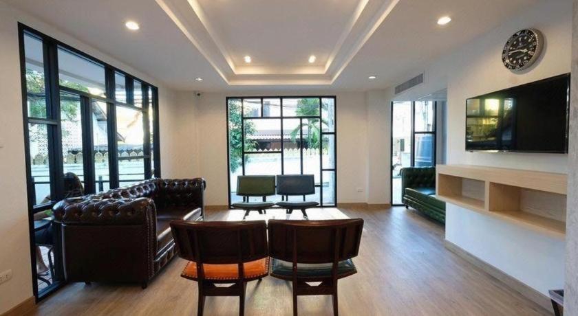 The Y House Hotel Chiang Mai Luaran gambar